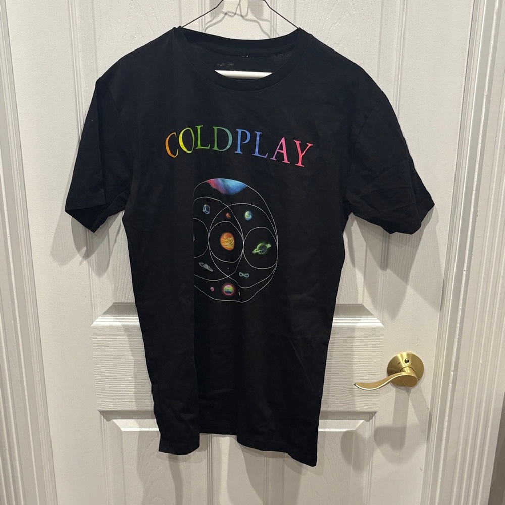 Coldplay Music of the Spheres 2025 tour tshirt